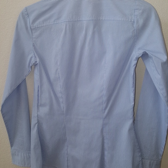 H&M Blue and White Striped Button Down - Picture 3 of 3